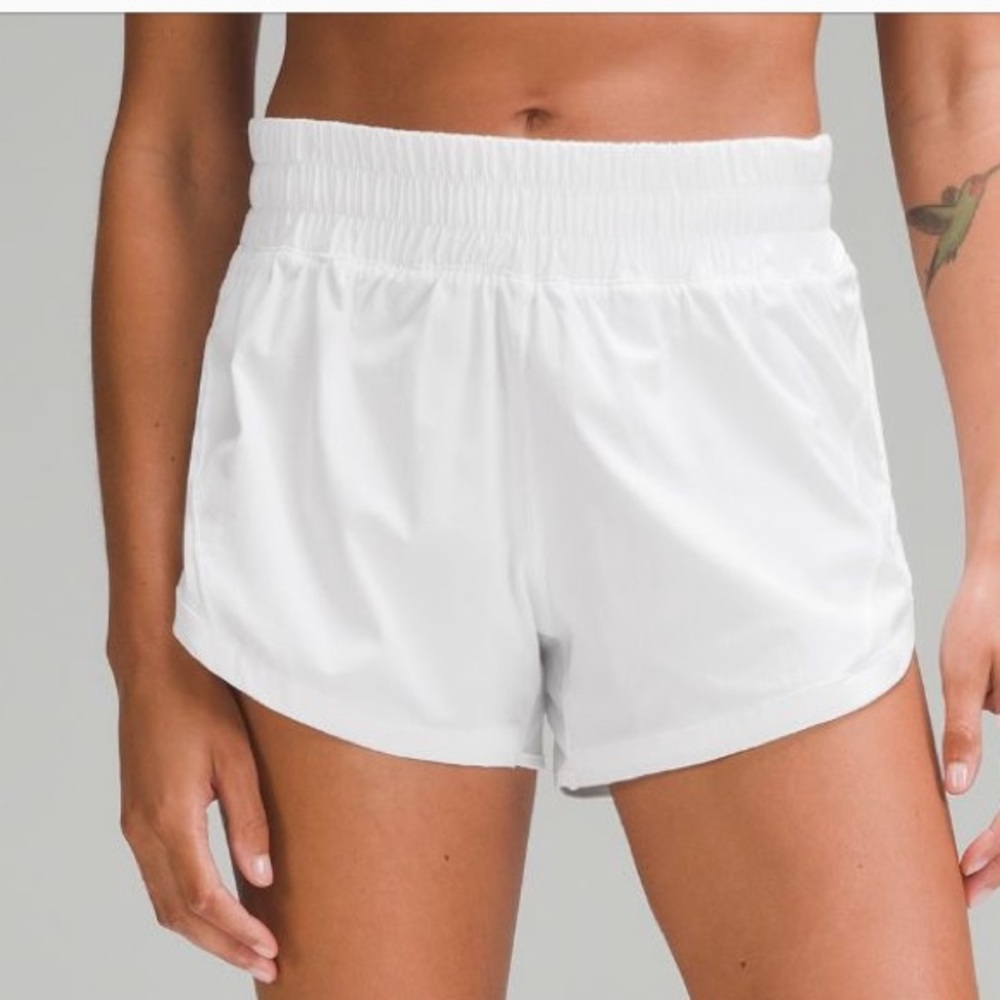 LIGHT BLUE lululemon high rise lined shorts size 6!!!